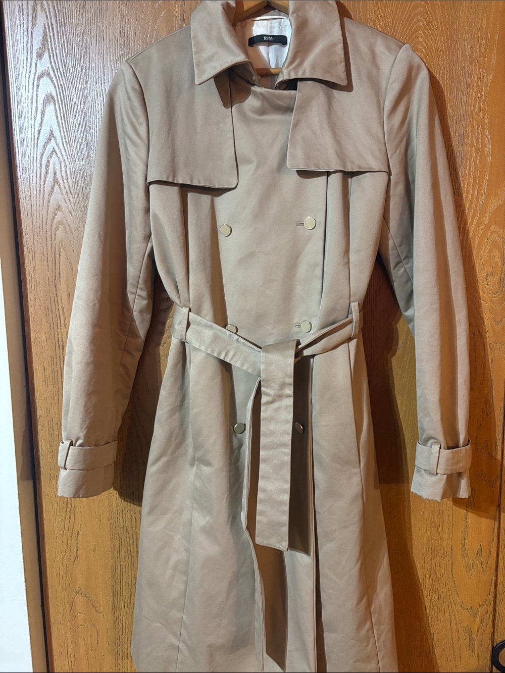 Hugo Boss Cedits Beige Double-Breasted Trench Coat with Belt - 100% Cotton